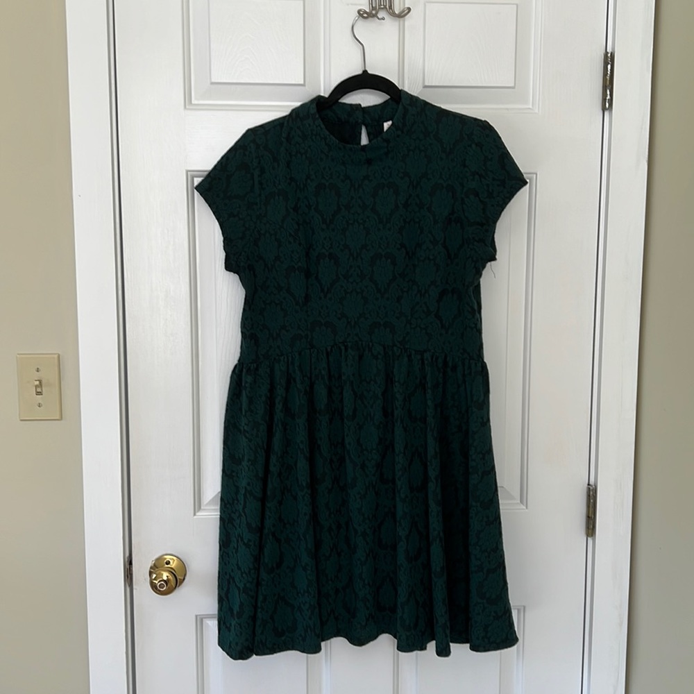 Green & Black Dress — XL